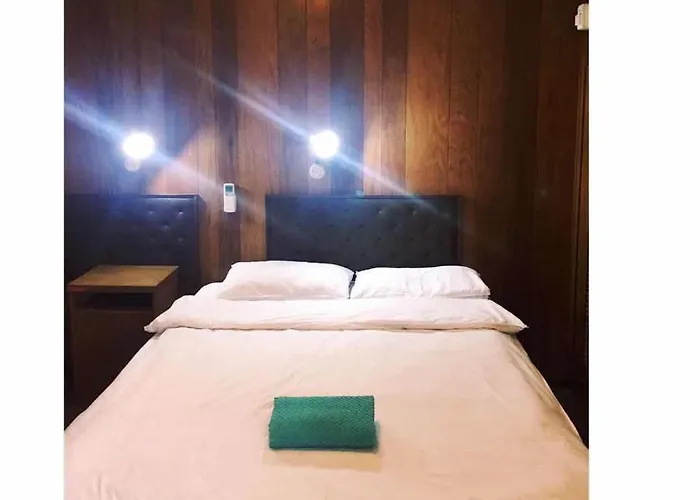 Meekatharra Hotel