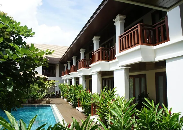 Athena Hotel