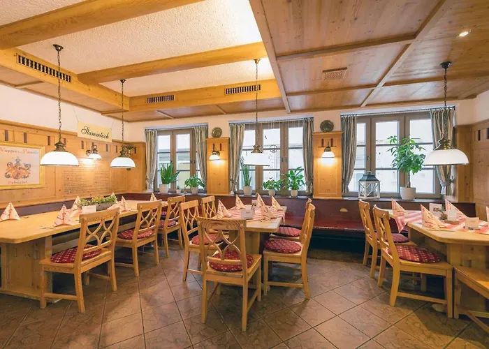 Hotel Restaurant Goldener Hirsch