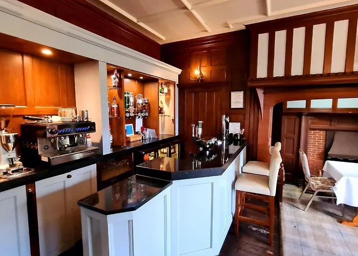 Farnham House Hotel