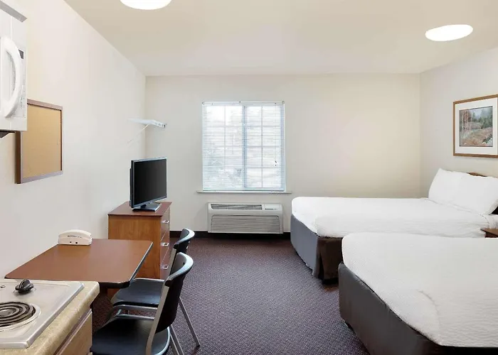 Woodspring Suites Tyler Rose Garden