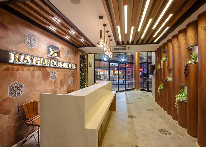 Kayhan City Hotel