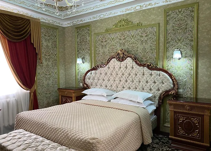 Lion Hotel