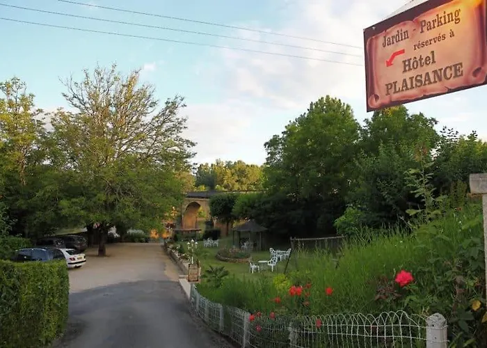 Hotel Restaurant Plaisance-Piscine Couverte Et Chauffee- Proche Sarlat-