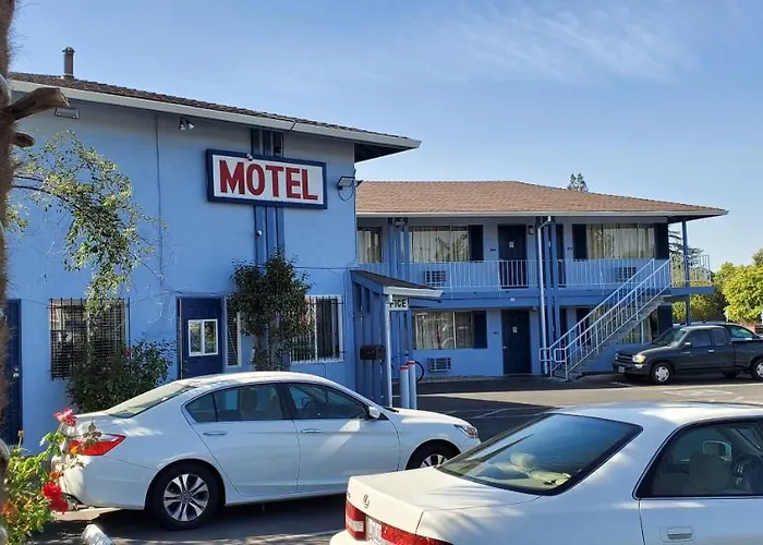 Valley Motel