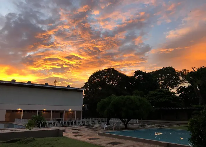 Hotel Diriá Santa Cruz