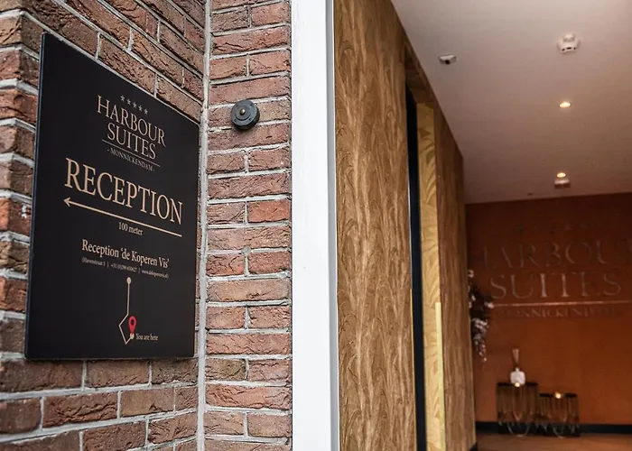 Harbour Suites Boutique Hotel