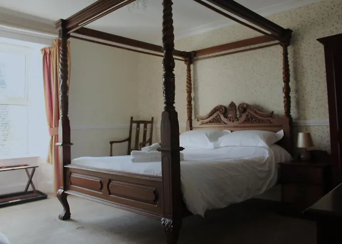 The Buck Hotel