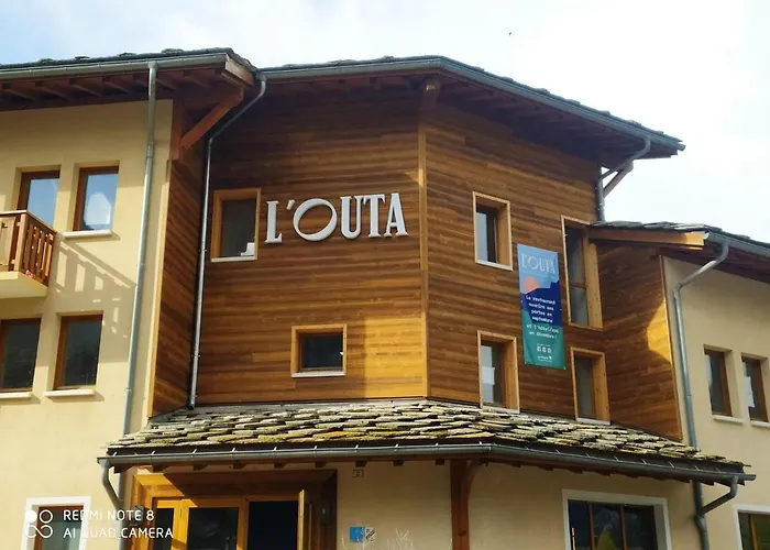 L'Outa Hotel Restaurant
