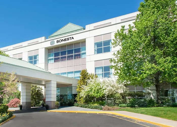 Sonesta Hamilton Park Hotel & Conference Center
