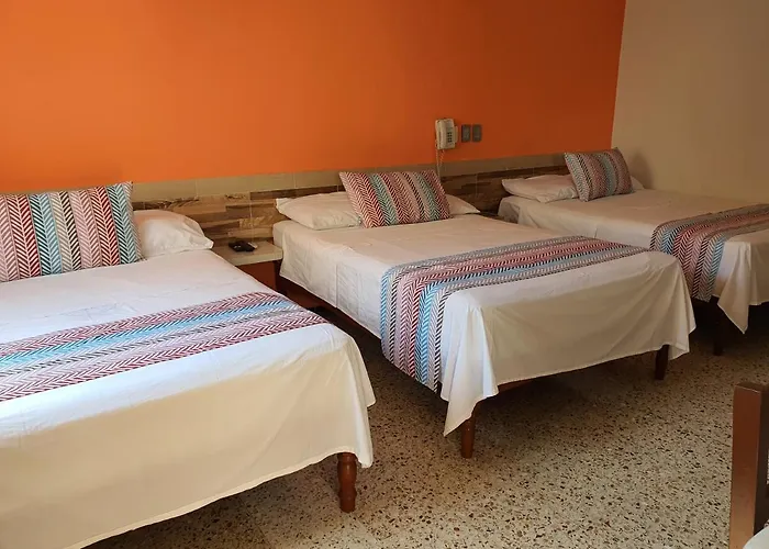 Hotel Atlantico a 150 mts de Playa Martí