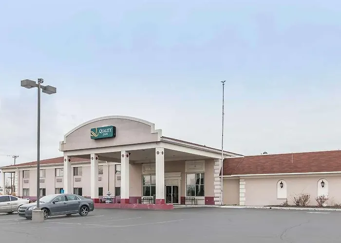 Quality Inn Scottsburg
