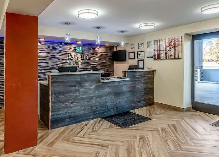 Quality Inn