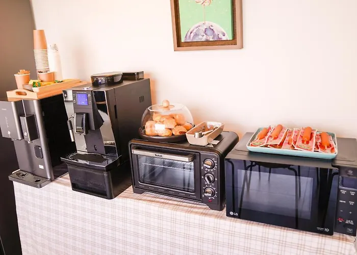 Mipo Oceanside Hotel