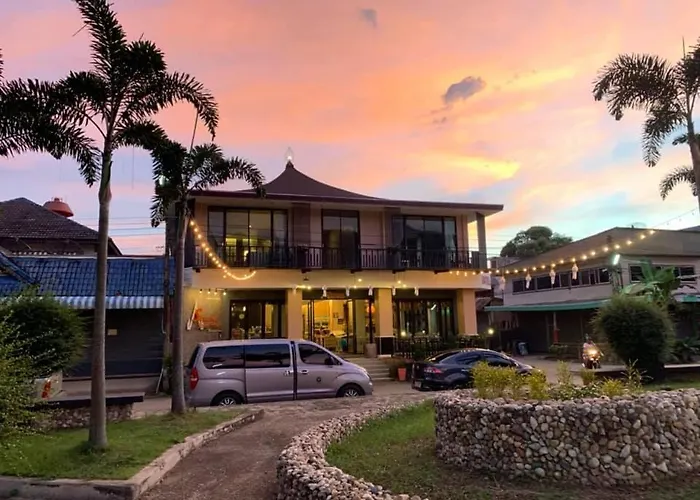 Saranya River House สรัญญาริเวอร์เฮาส์