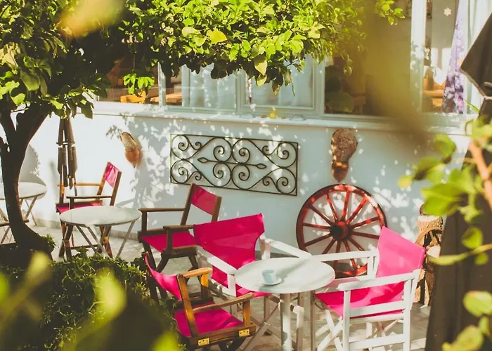 Aphrodite Art Hotel Aegina