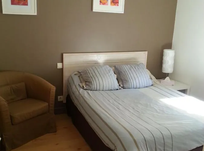 Bed and Breakfast Logis De La Harpe à Fontenay-le-Comte