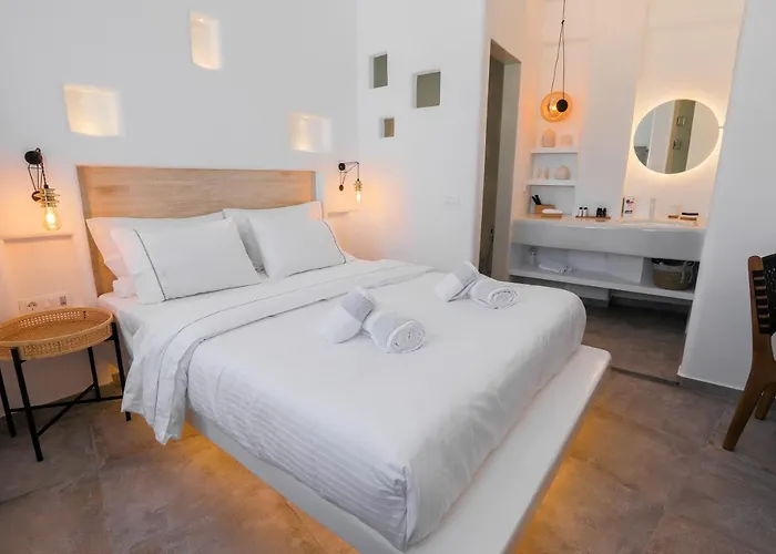 Eternity Suites Santorini