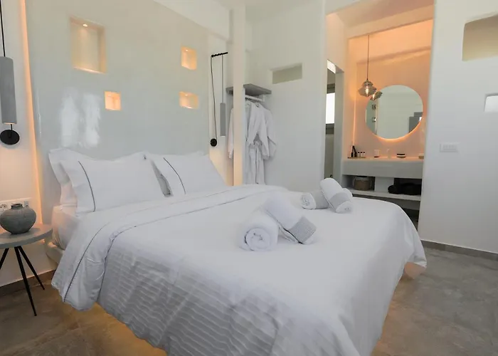 Eternity Suites Santorini