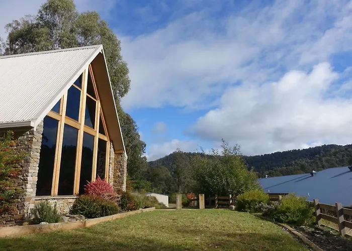 Elkanah Lodge And Conference Centre