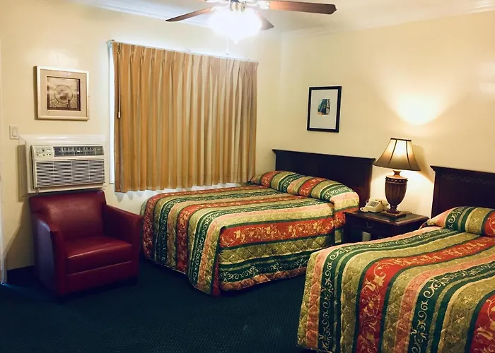 Los Feliz Hotel