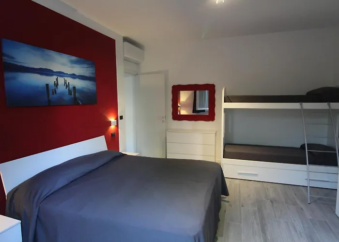 Villa Lori Apartments Garden&Beach