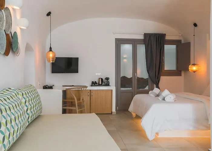 Eternity Suites Santorini