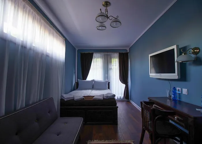 Pulpudeva Family Hotel