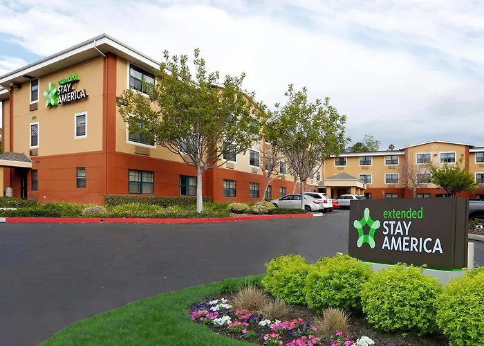 Extended Stay America Suites - Santa Barbara - Calle Real