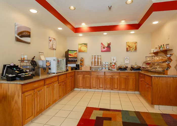Best Western Plus Paper Valley Hotel