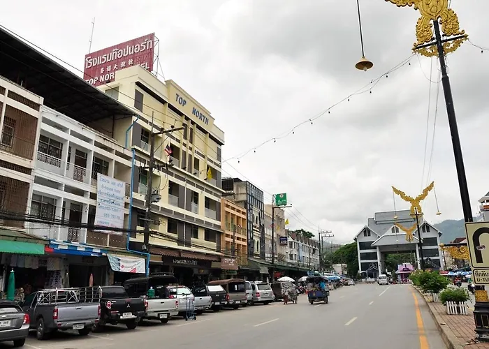 Topnorth Hotel Maesai