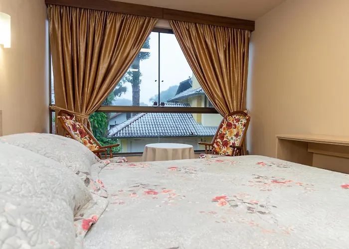 Hotel Park Haus Nova Petropolis