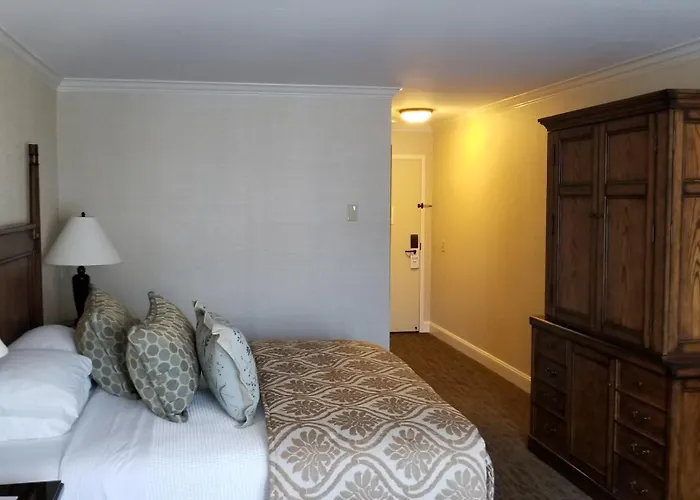 Chelsea Inn