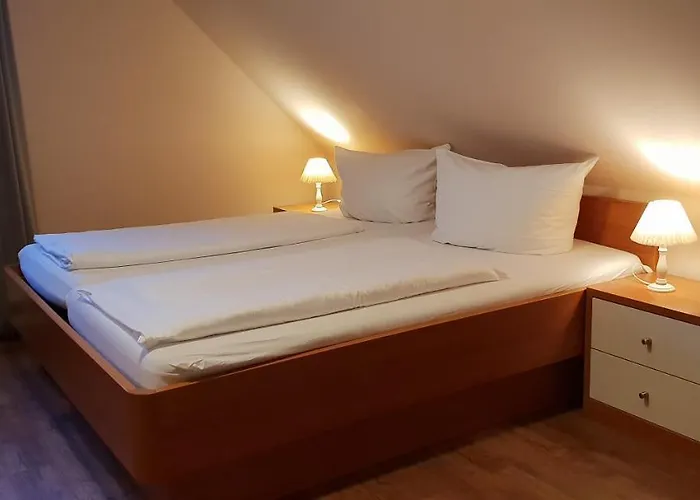 Airport Hotel One Aparthotel Sylt