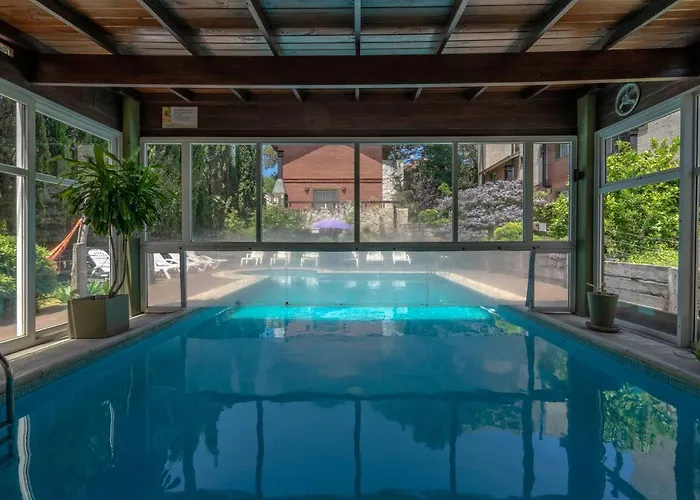 Valeria House Rental Suites