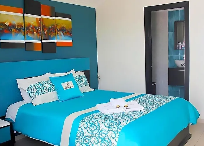 Hotel Tababela Land