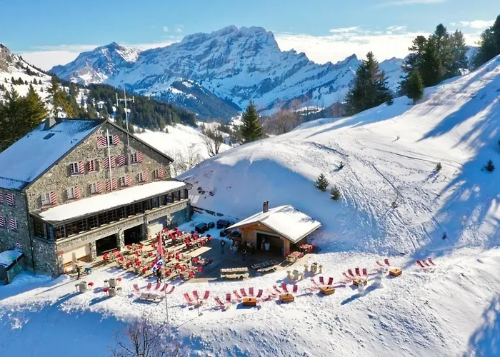 Maison de Montagne de Bretaye accès par le train arrêt Bouquetin