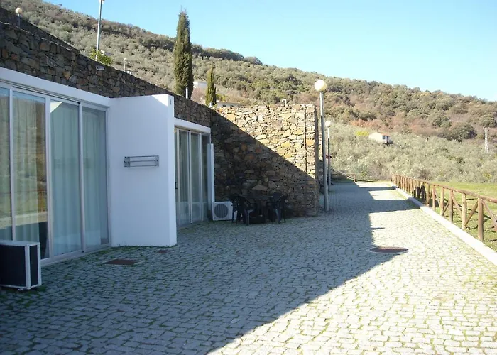 Moradias Douro Internacional Hotel Freixo de Espada à Cinta