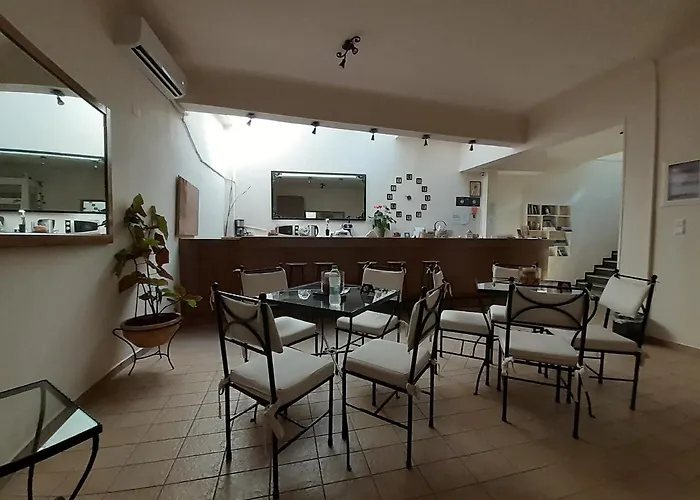Central 9 Rooms