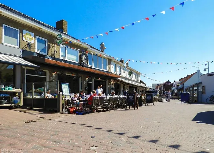 Zoutelande,Modern Verblijf Bij De Zee