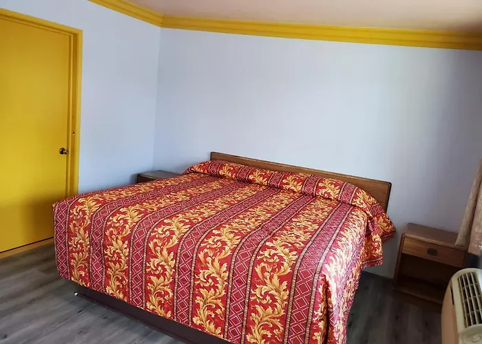 Rose Motel