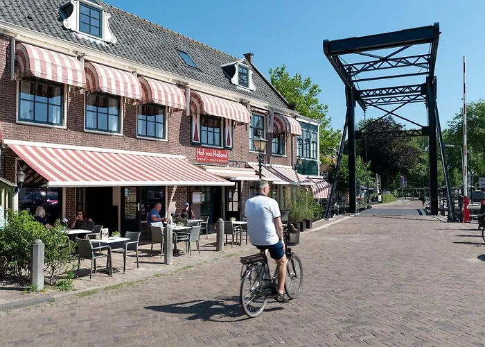 Hof Van Holland Hotel