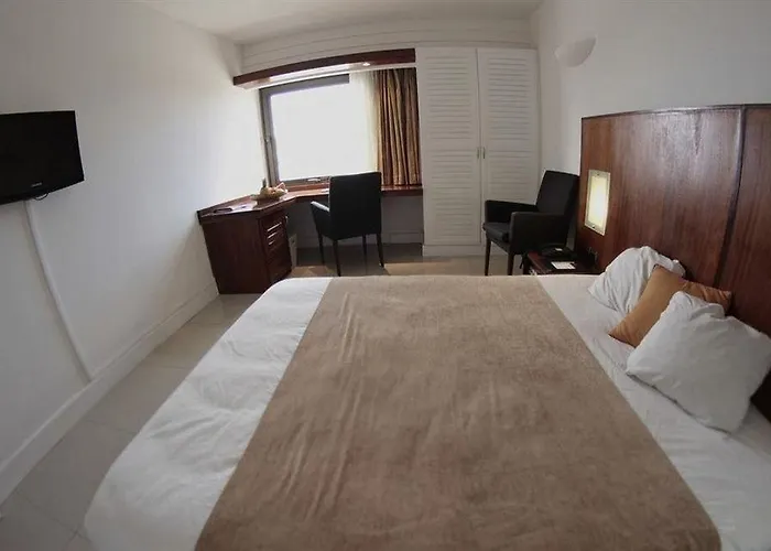 Hotel Le Saint Denis
