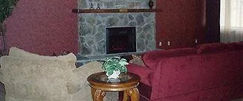 Holiday Lodge Hotel