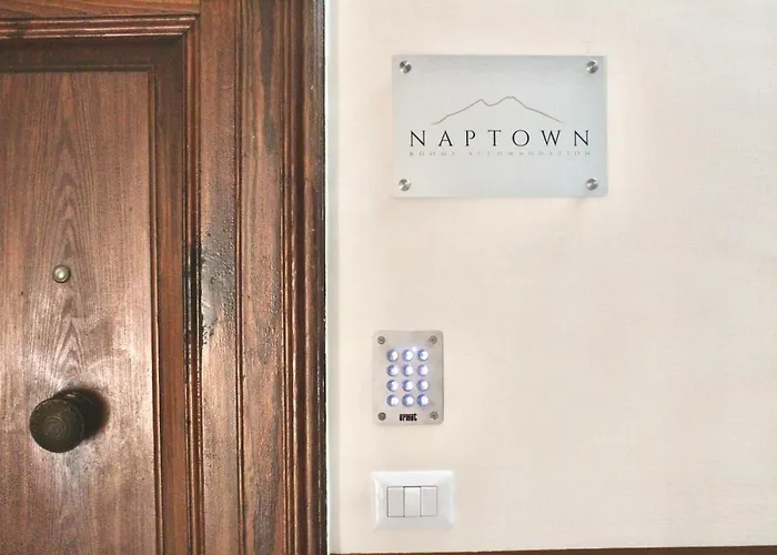 Naptown Rooms