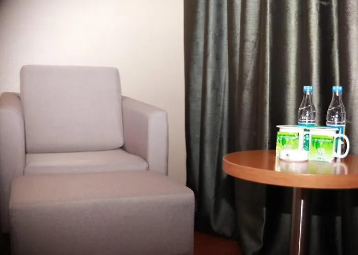 Greentree Inn Nanjing Jiangning District Jiulong Lake Subway Station Express Hotel