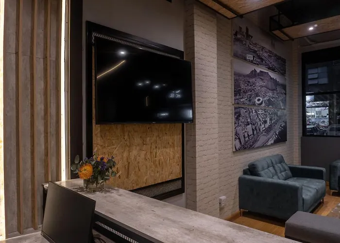 Lilian Lofts Hotel & Spa