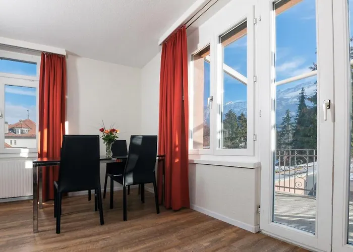 Swiss Inn & Apartments