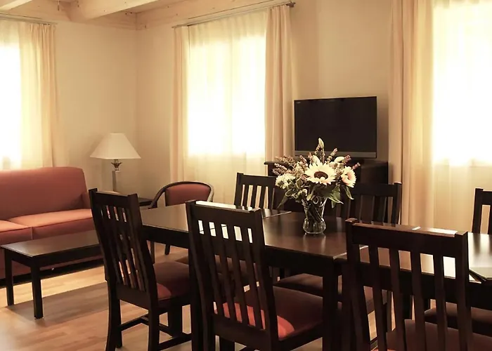 Swiss Inn & Apartments