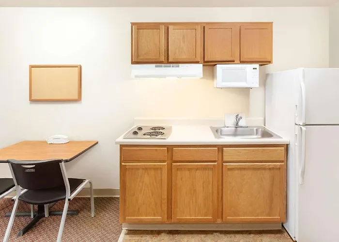 Woodspring Suites Sioux Falls